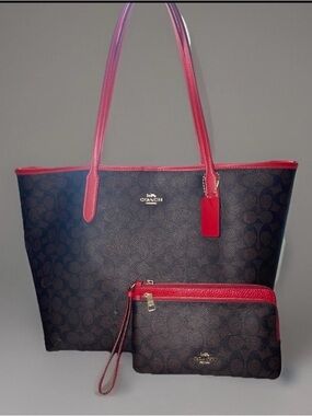 Coach 2024 City XL Tote Bag In Brown & Red With Matching Wristlet Wallet